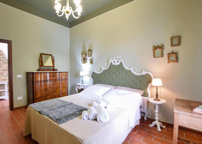 Apartament Lovely In